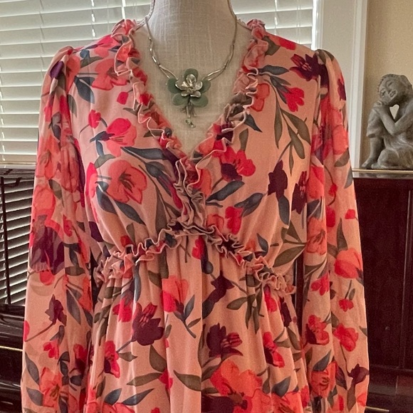 NWOT Green Sunshine Floral Necklace & Earrings. Excellent! - Picture 12 of 14